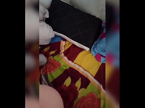 ❤️ 我的室友因为丈夫去度假而独自呆在家里，我趁机操她，用牛奶填满她的屁股 ️ Beautiful porn